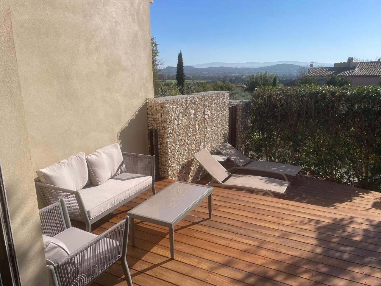 Logement Avec Jacuzzi Joucas Εξωτερικό φωτογραφία