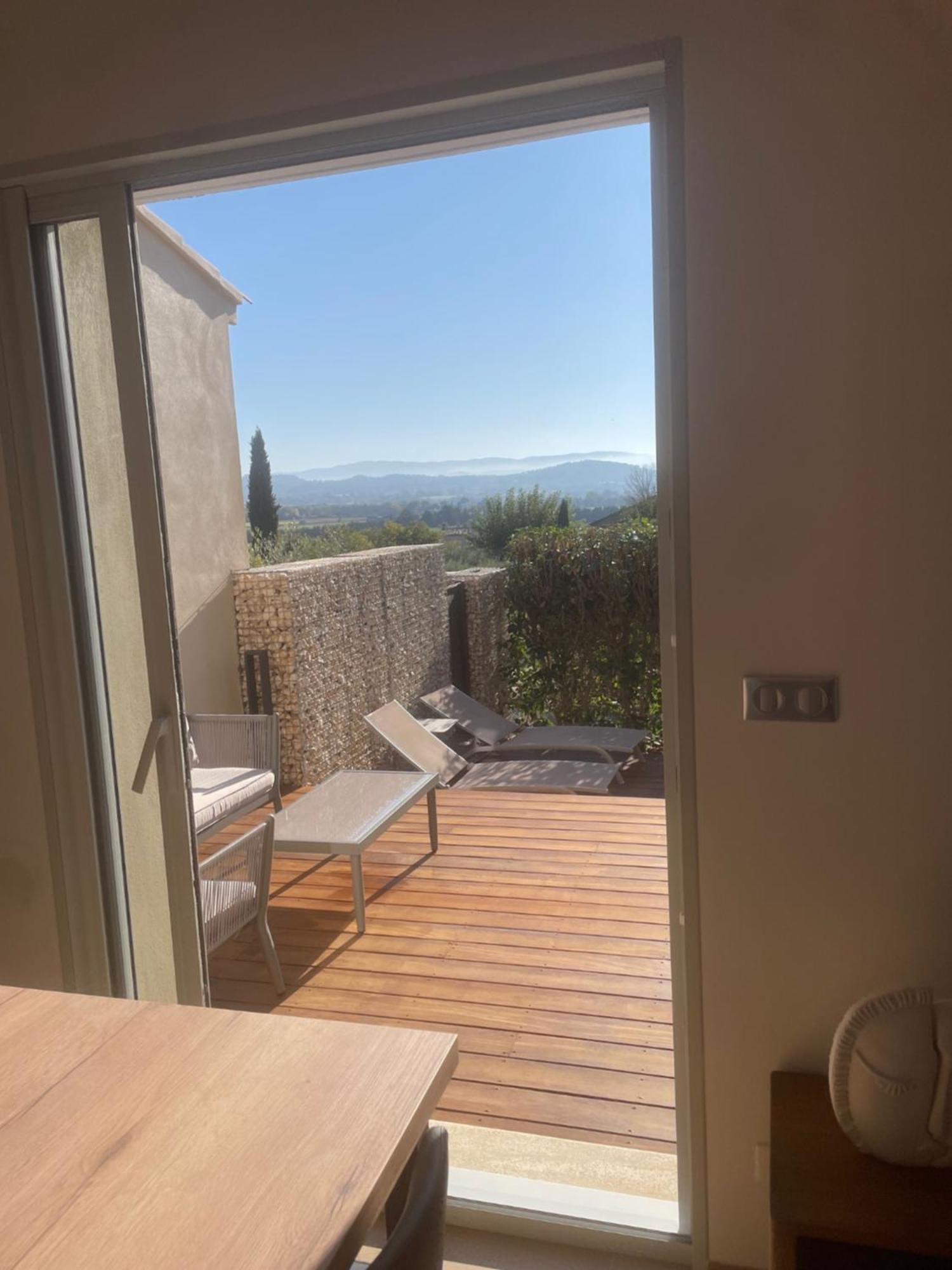 Logement Avec Jacuzzi Joucas Εξωτερικό φωτογραφία